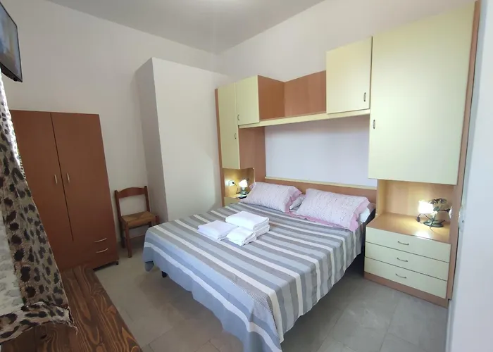 Nicoletta 3* ペスキチ